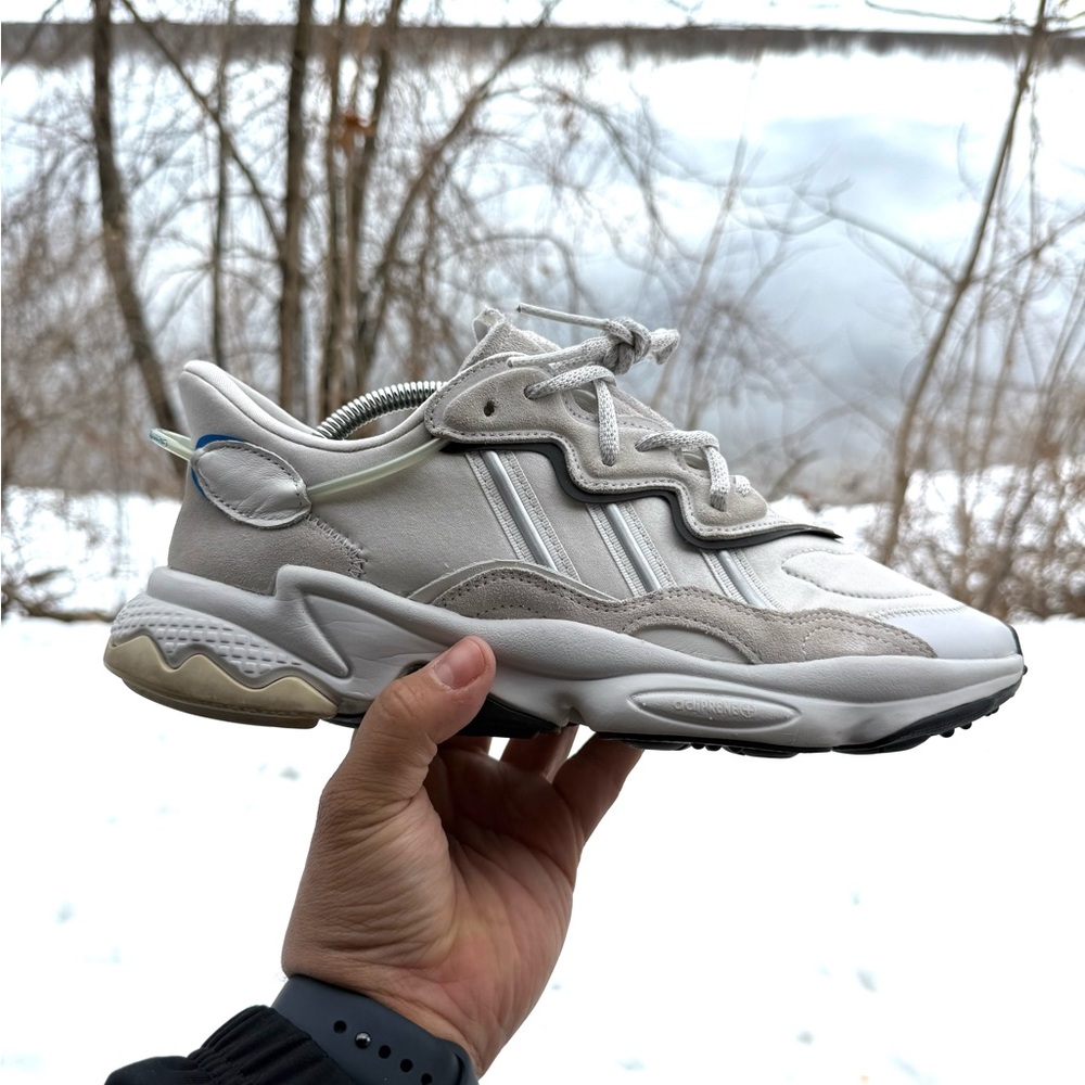 Adidas Men’s Ozweego Originals Size 10 Grey/Silver Metallic |HP6337|